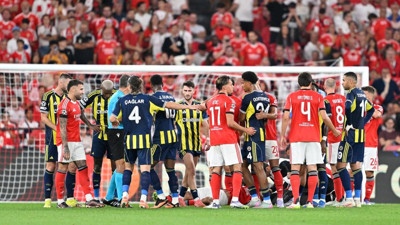 Fenerbahçe'nin hasreti 17 yıla yükseldi!