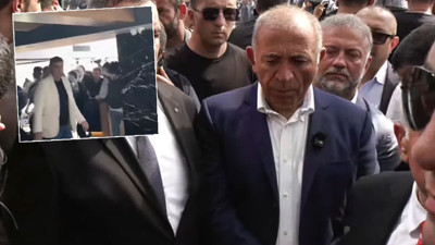 Gürsel Tekin il binasınada! Polis biber gazı müdahalesi ile içeriye girdi...