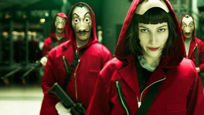 La Casa de Papel’in Tokyo’su Ursula Corbero anne oluyor: Karnı burnunda yeni pozlar!