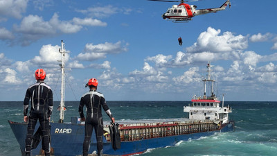 Gemi karaya oturdu! Mürettebat için kurtarma operasyonu