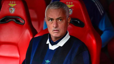 Benfica Jose Mourinho'yu açıkladı! Fenerbahçe'de servet kazanıyordu ama...