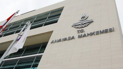 2 siyasi parti hakkında suç duyurusu