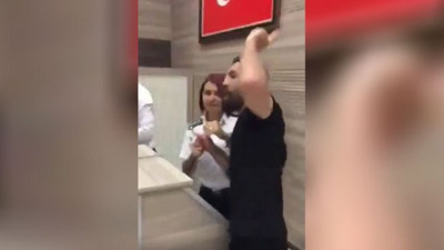 ‘İstiklal Marşı okunsun’a disiplin cezası