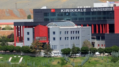 Üniversitede Arapça İstiklal Marşı skandalı!