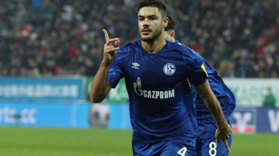 Ozan Kabak ayın oyuncusu seçildi