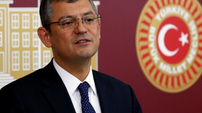 Olcay Kılavuz Özgür Özel'e neden yumruk attı? Özgür Özel açıkladı