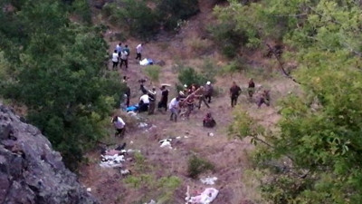 Elazığ'da cenaze dönüşü kahreden kaza!