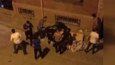 Genç kadın 3. kattan kendini böyle bıraktı! Korku dolu anlar