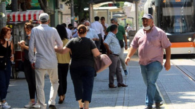 Antalya'da yaş kısıtlamalarında saatler değişti