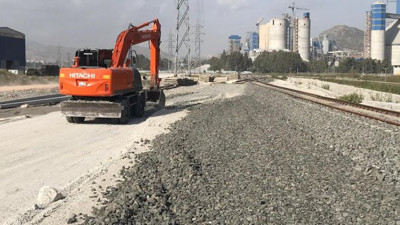 Samsun'da yerin 1.5 metre altından çıktı. Yolu genişleten işçiler buldu. Şok üstüne şok yaşadılar