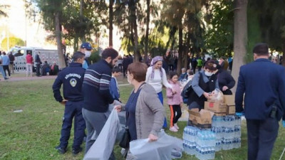 CHP'li belediyelerden depremzedelere büyük destek