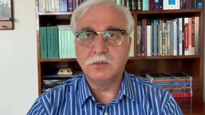 Bilim Kurulu Üyesi Tevfik Özlü şimdi eğlencenin zamanı değil dedi yılbaşı için flaş uyarılarda bulundu