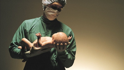 Doktordan satılık bebek. Akıllara durgunluk veren olay