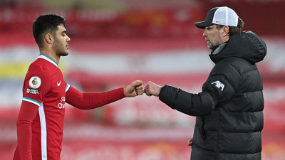 Liverpool'da Ozan Kabak şoku