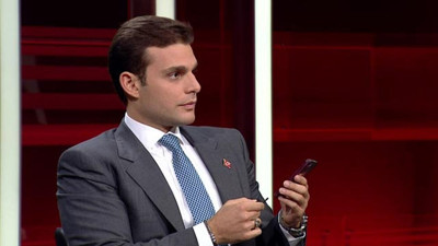 İktidara yakın medya pazartesiden itibaren kadın cinayetlerini görmeyecek. İYİ Partili Mehmet Aslan paylaştı