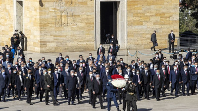 Erdoğan bu 23 Nisan'da da Anıtkabir'e gitmedi. Tam 7 yıl oldu