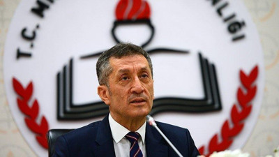 Milli Eğitim Bakanı Ziya Selçuk’tan 25 milyonluk satış iddialarına yanıt