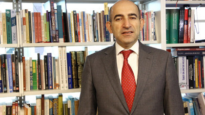 Melih Bulu görevden alındığına inanamadı Resmi Gazete’yi yalanladı