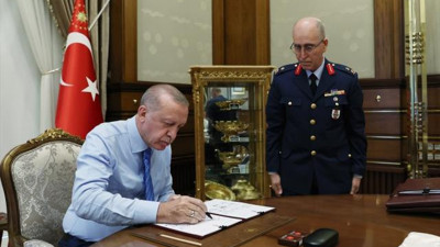 Astsubaylıktan tümgeneralliğe yükseldi