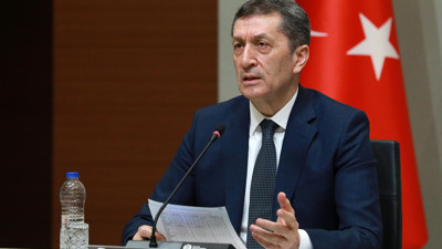Ziya Selçuk'un istifasının perde arkası ortaya çıktı