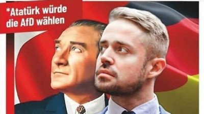 Alman faşistin yaptığı terbiyesizliğe bakın