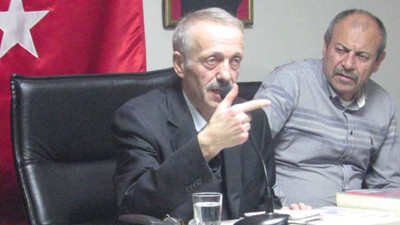 Rasim Ekşi kaza geçirdi