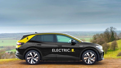 Uber’in büyük rakibinden elektrikli otomobil hamlesi