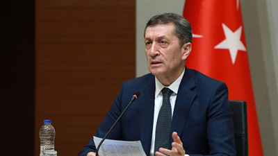 Milyonlarca üniversite mezununu ilgilendiriyor! Ziya Selçuk kaldırdı, yeni bakan geri getirdi