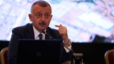 Büyükakın'dan TÜGVA'ya tam destek: Bir yer alırlarsa iki yer vermeyen namerttir