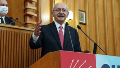Kemal Kılıçdaroğlu'ndan gençlere: Ben size özgürlük vaat ediyorum! Ve güzel bir gelecek!