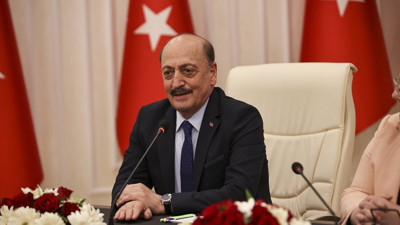 Bakan Vedat Bilgin, SGK’daki görevden almaların gerekçesini açıkladı