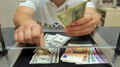 Financial Times’tan bomba iddia: Döviz mevduatları, Türk Lirası'na çevrilebilir