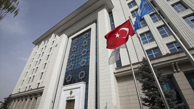 AKP’de şok istifa! Başkan partideki görevinden neden ayrıldığını açıkladı