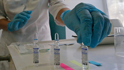Omicron'la ilgili flaş açıklama: Tam koruma sağlıyor