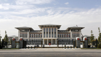 Cumhur İttifakı'nda taşları yerinden oynatacak anket