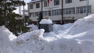 AKP'li belediyeden Atatürk'e büyük saygısızlık!