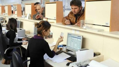 Kredi faizlerini görenler bankaya yaklaşamıyor