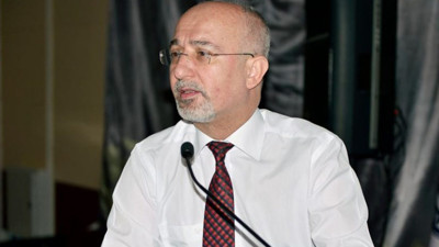 Ziraat Bankası eski müdürü Şenol Babuşçu iktidarı fena yerden yakaladı. Ekonomiyi düzeltmek için kimlere göz kırptığını açıkladı