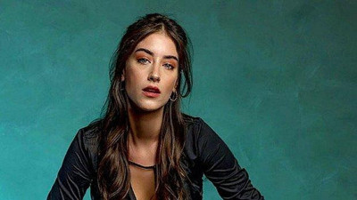 Hazal Kaya'dan Migros işçilerine destek
