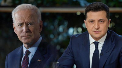 Zelenski, ABD Başkanı Biden ile telefonda görüştü