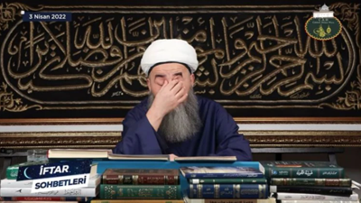 Cübbeli Ahmet: Kafalarımıza taş yağmadığı için şükredelim