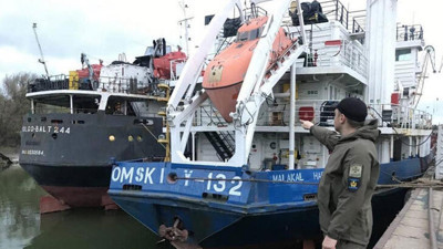 Ukrayna, Odessa’da 10 Rus gemisine el koydu