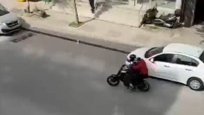 Film gibi kaçış. o anlar saniye saniye kaydedildi. Kuyumcuyu vurdular