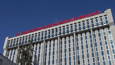 Bakanlık'tan Suriyeliler için 1,5 milyonluk toplantı. Hem de 5 yıldızlı otelde