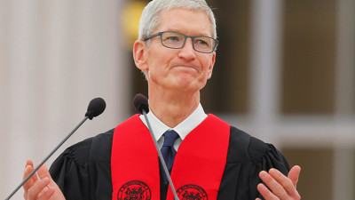 Apple'ın sahibinden mezun olduğu liseye büyük jest