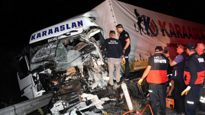 Kırıkkale'de feci kaza: 1 ölü, 2 yaralı