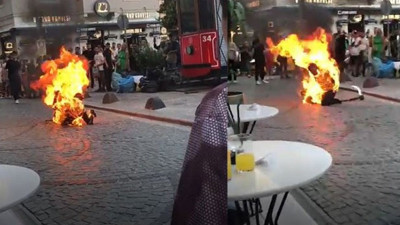 İstanbul Galata'da dehşet. Asalı adam herkesin gözü önünde kendini diri diri yaktı