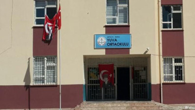 İmam Hatip’te öğretmenlere angarya. İngilizce öğretmeni döner ve köfte, Matematik öğretmeni çiğ köfte yapıp satacak