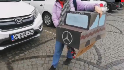 Rektörün 12 Mercedes almasını protesto etti. Öğrencinin protestosu ayrı cezası ayrı gündem oldu