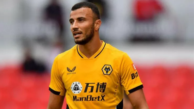 Beşiktaş'ın yeni transferi Romain Saiss İstanbul'da